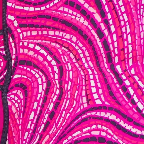 Free Country Size M Athletic Top - Picture 4 of 4